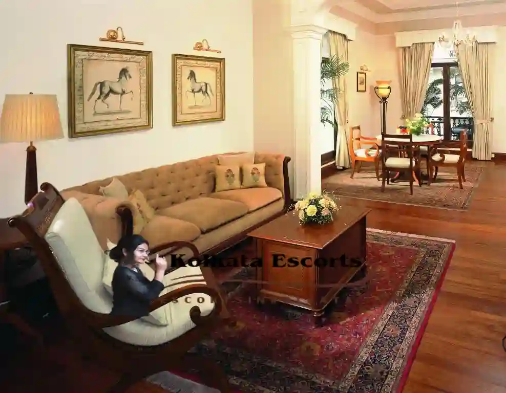 Hotel Oberoi Grand Kolkata