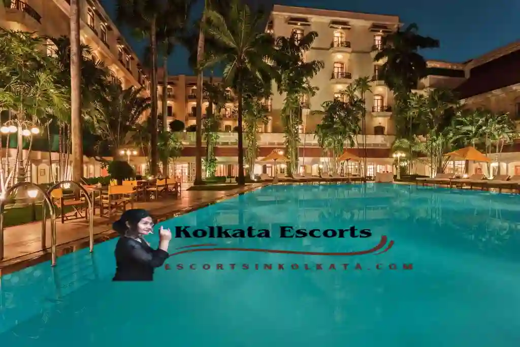 Call girls in The Lalit