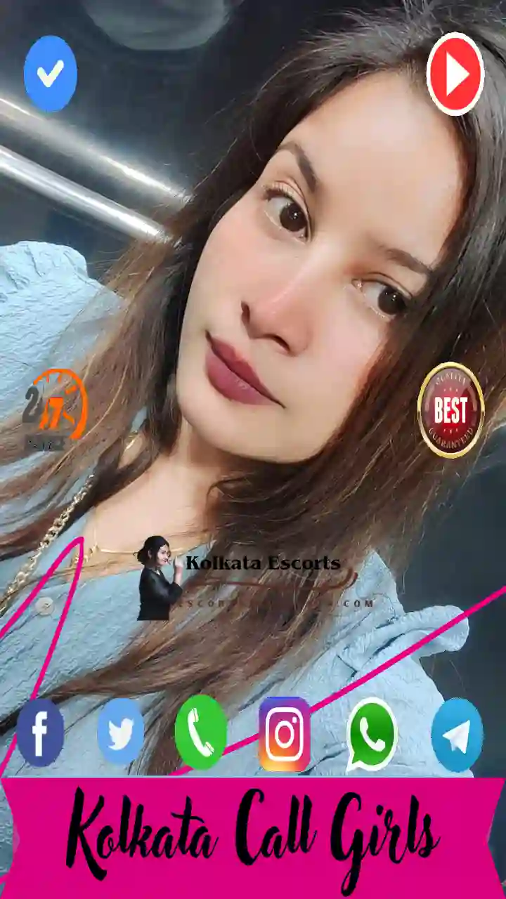 Russian girls in Chandni Chowk