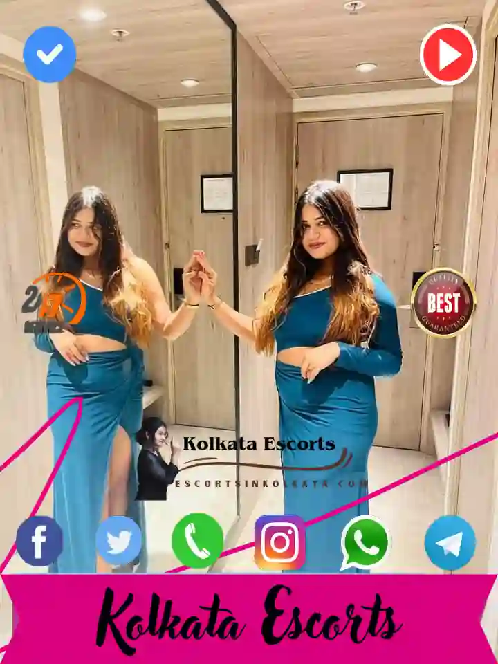 Independent girls in Rabindra Sarobar