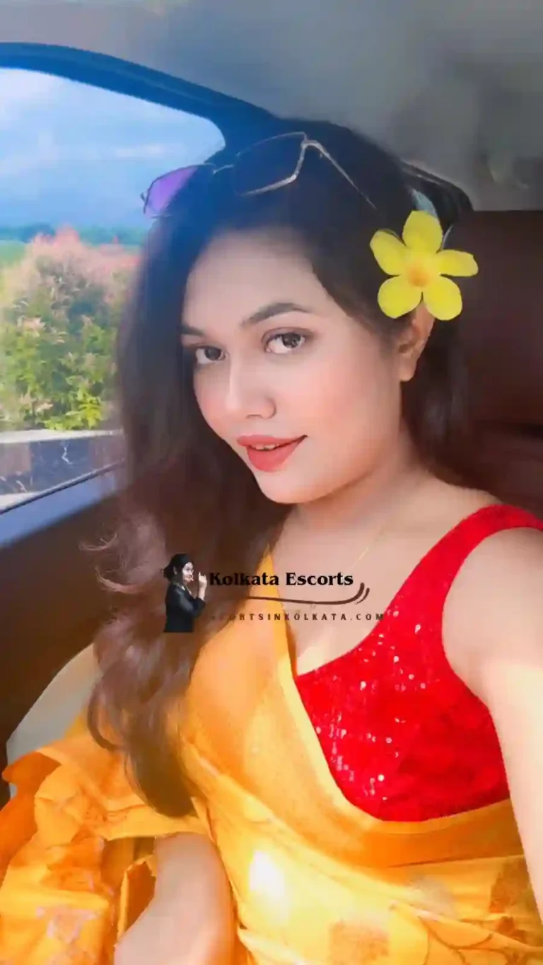 Escort profile of Monica