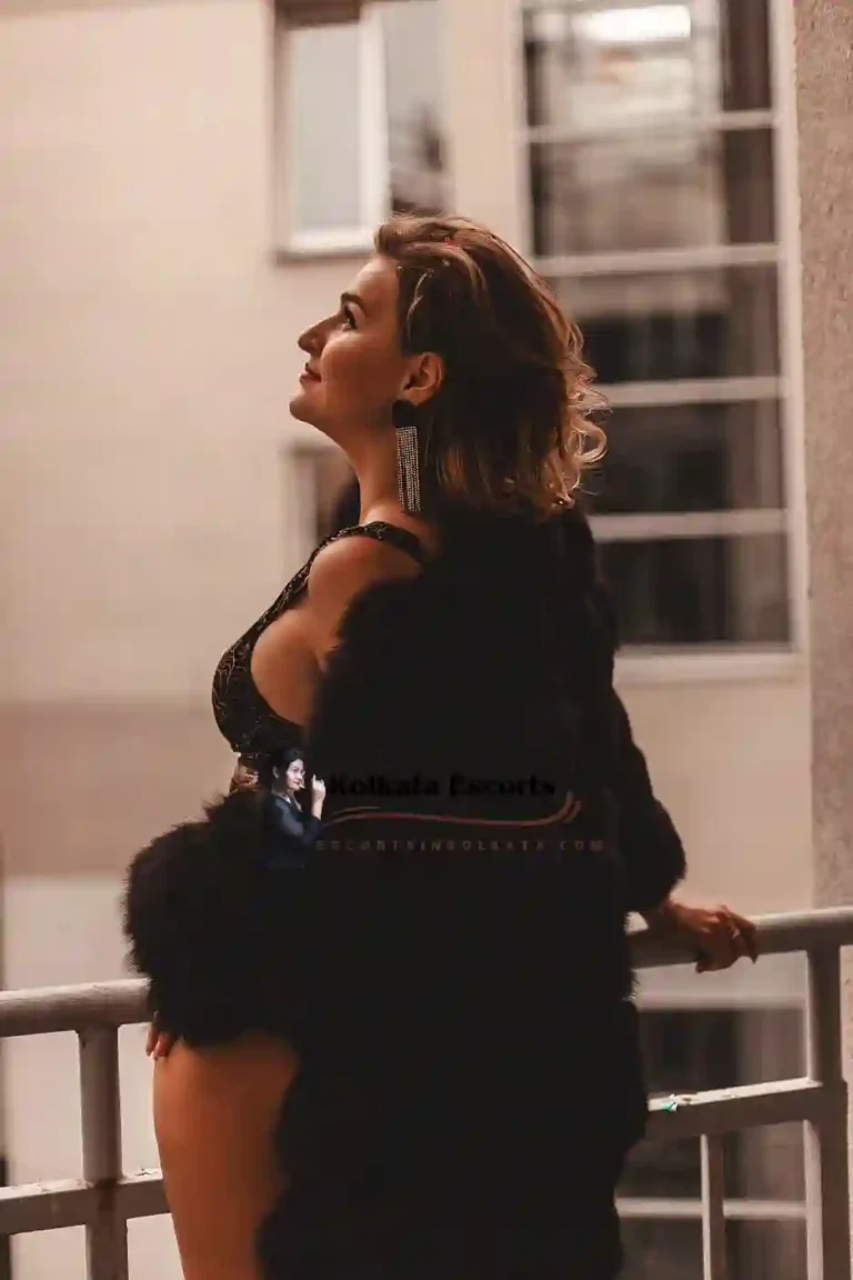 Tajak Escort Girl Somila