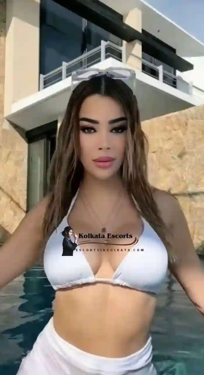 Japanese escort profile Akira